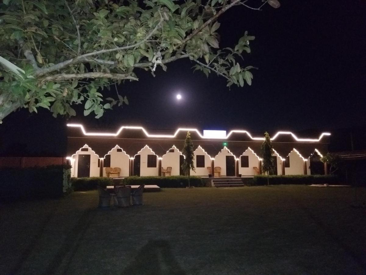 פושקאר Pari Resort With Nature View מראה חיצוני תמונה