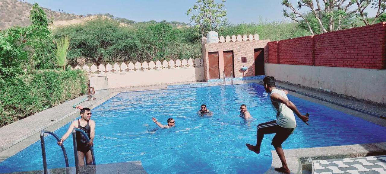 פושקאר Pari Resort With Nature View מראה חיצוני תמונה