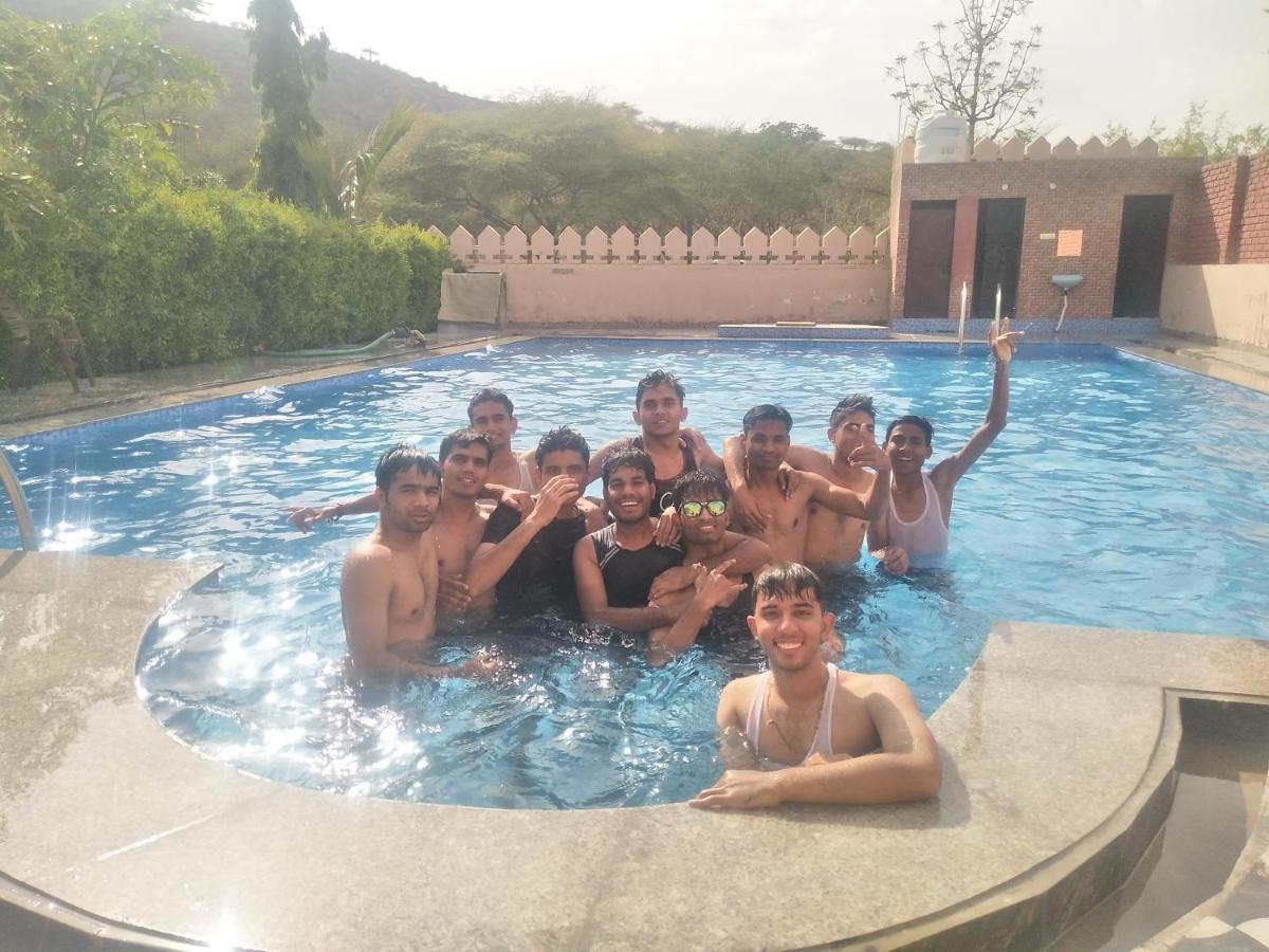 פושקאר Pari Resort With Nature View מראה חיצוני תמונה