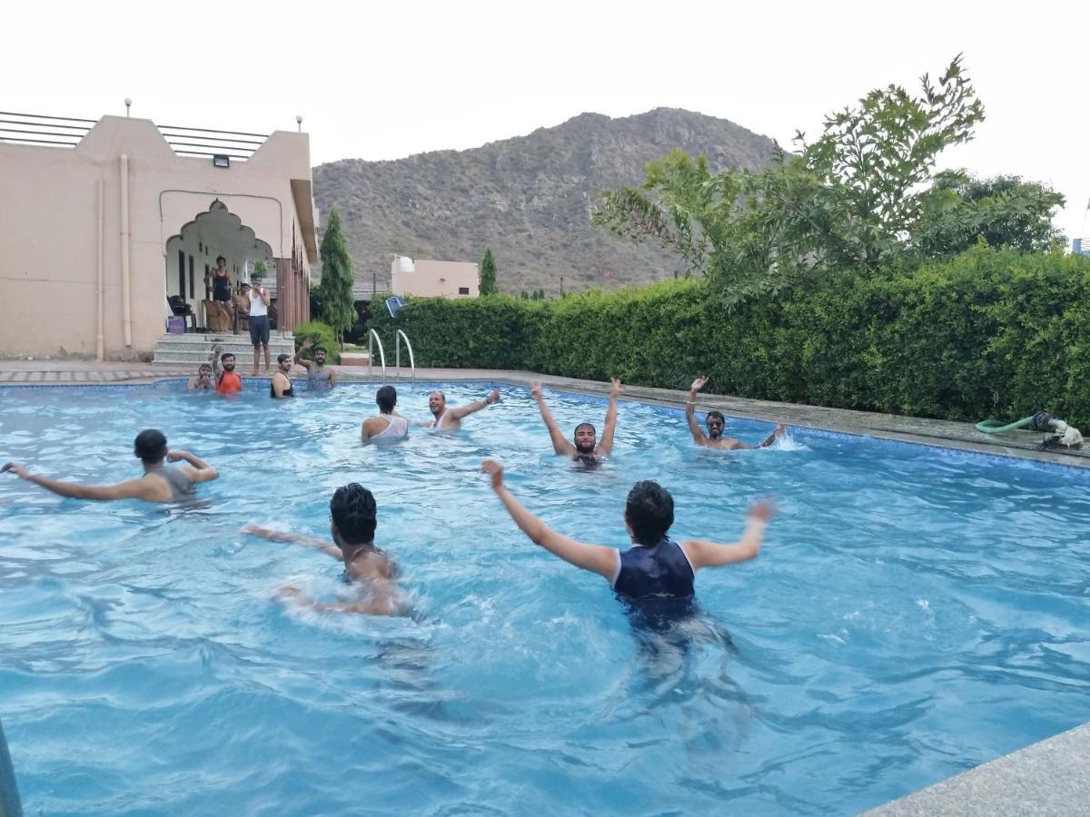 פושקאר Pari Resort With Nature View מראה חיצוני תמונה